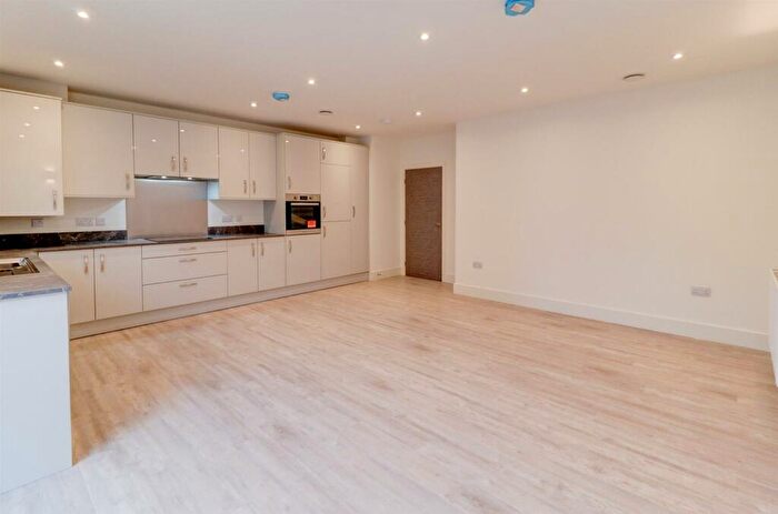 1 Bedroom Apartment To Rent In Rodborough House, Warwick Road, Coventry, CV3
