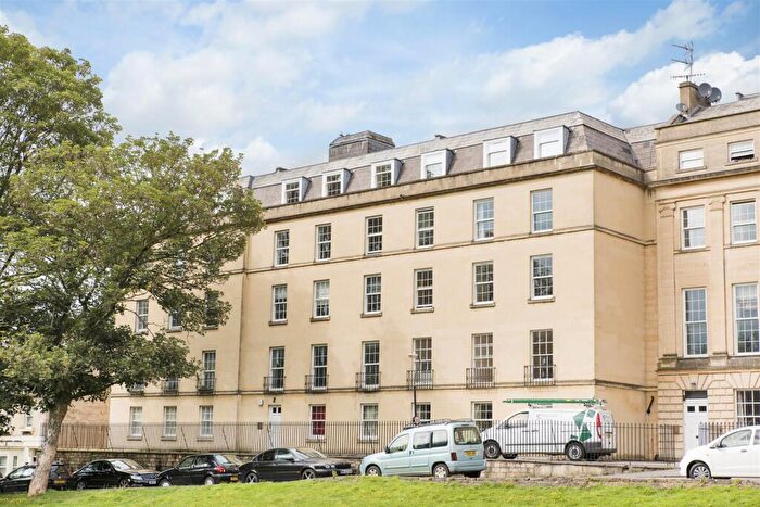 2 Bedroom Apartment To Rent In Nelson Place West, Bath, BA1