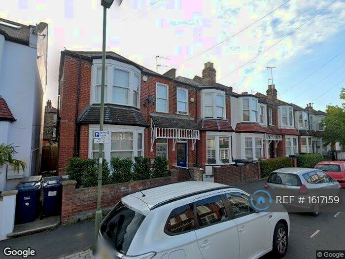 4 Bedroom Semi-Detached House To Rent In Beresford Road, London, N2