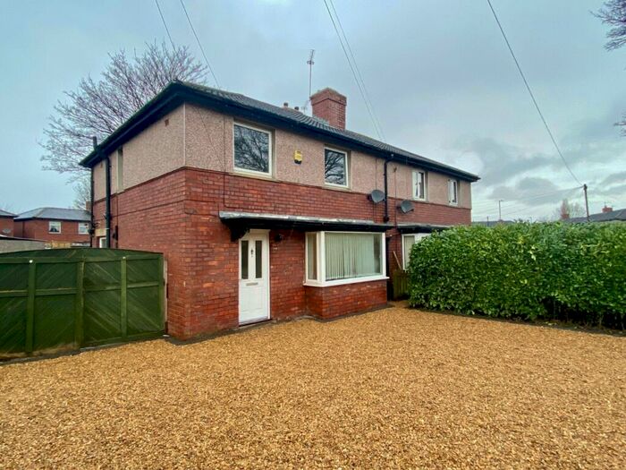 3 Bedroom Semi-Detached House To Rent In Shirley Parade, Gomersal, Cleckheaton, BD19