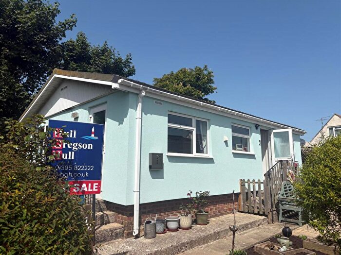 2 Bedroom Park Home For Sale In Weston Park Homes, Portland, DT5