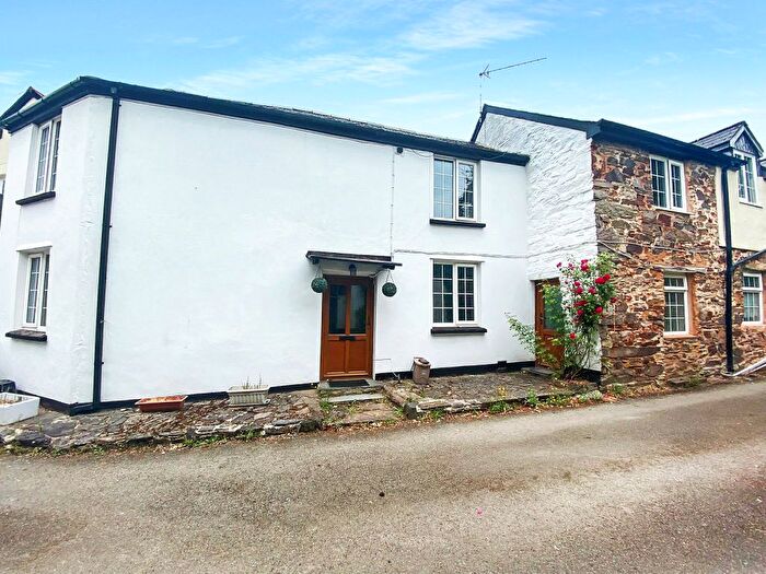 3 Bedroom Detached House For Sale In High Street, Exmoor National Park, Dulverton, Somerset, TA22