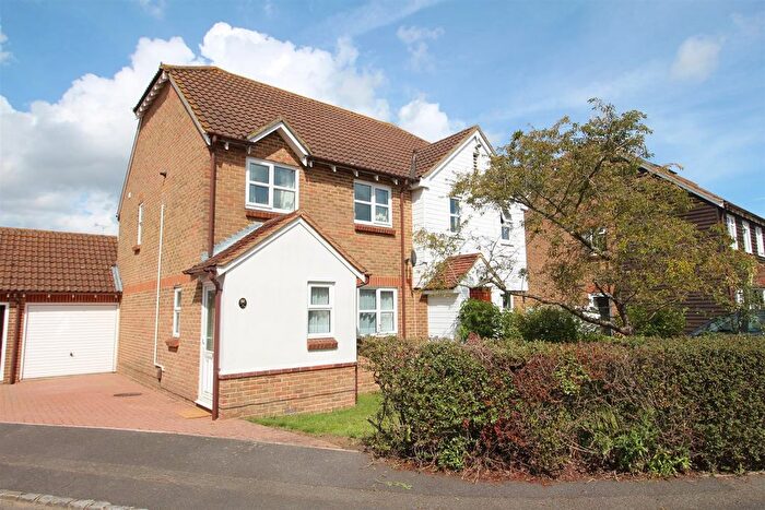3 Bedroom Detached House To Rent In The Bulrushes, Singleton, Ashford, TN23