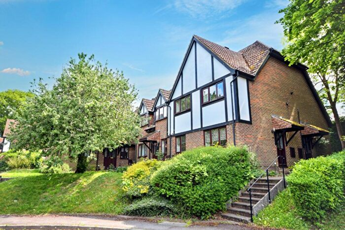2 Bedroom Terraced House For Sale In Broad Ha'penny, Boundstone, Farnham, GU10