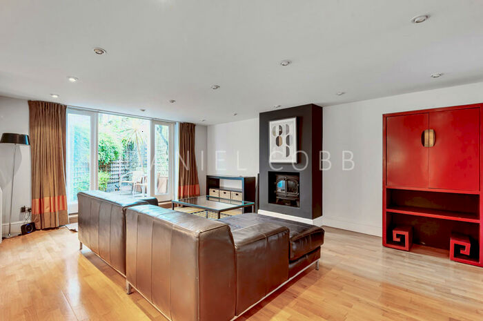 1 Bedroom Apartment To Rent In The Old Firestation, Renfrew Road, SE11