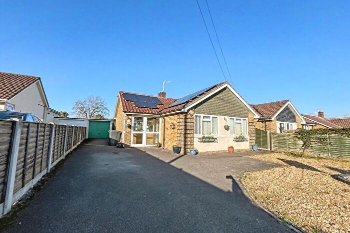 2 Bedroom Detached Bungalow For Sale In Verwood, BH31