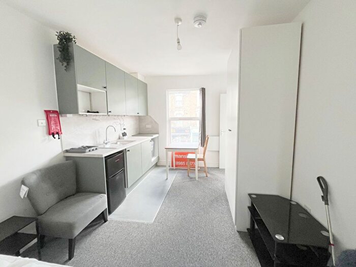 Studio To Rent In Chatsworth Road, London, E5