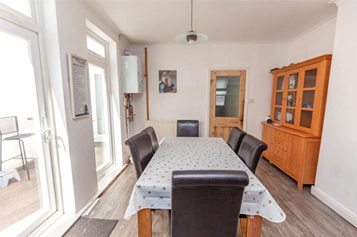 5 Bedroom Terraced House For Sale In Avonmouth Road, Avonmouth, Bristol, BS11