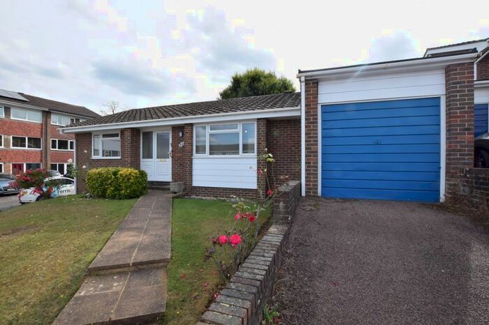 2 Bedroom Detached Bungalow To Rent In Becksbourne Close, Penenden Heath, Maidstone, ME14