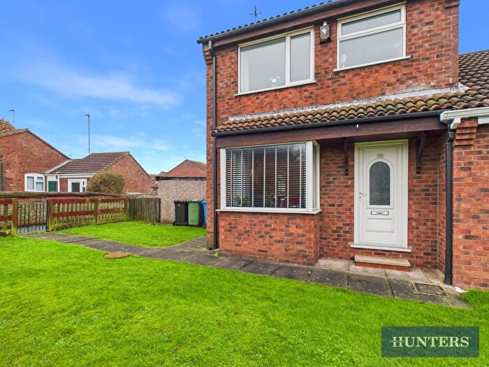 3 Bedroom Property To Rent In Scarborough Road, Filey, YO14