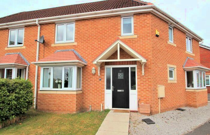 4 Bedroom Semi-Detached House To Rent In Mellors Road, Edwinstowe, NG21