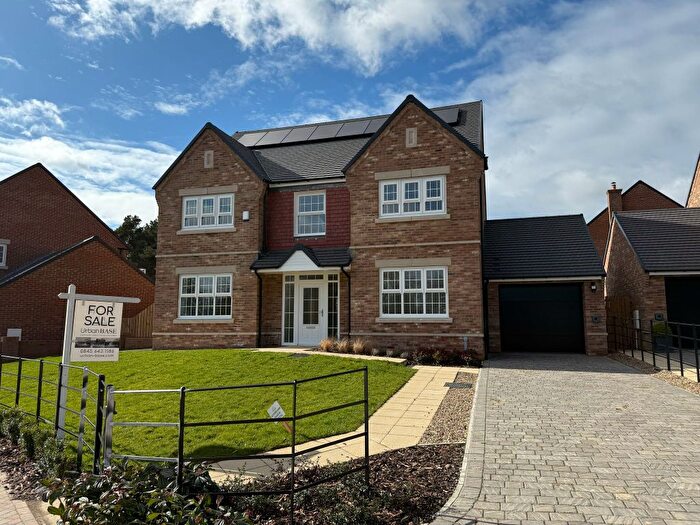 4 Bedroom Detached House For Sale In Symeon Court, Mount Oswald, Durham City, DH1