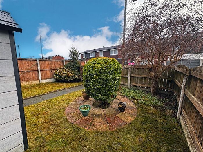 3 Bedroom Terraced House For Sale In Chepstow Avenue, Sale, M33