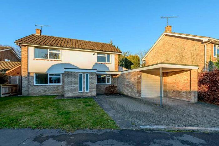 4 Bedroom Detached House To Rent In Blandy Road, Henley-on-thames, RG9