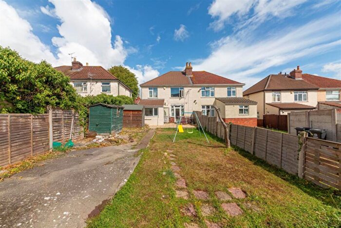 3 Bedroom Semi-Detached House For Sale In Muller Road | Horfield, BS7