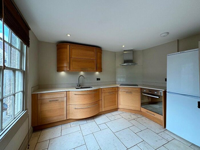 2 Bedroom Apartment To Rent In Coppice Hill, Bradford-On-Avon, Wiltshire, BA15