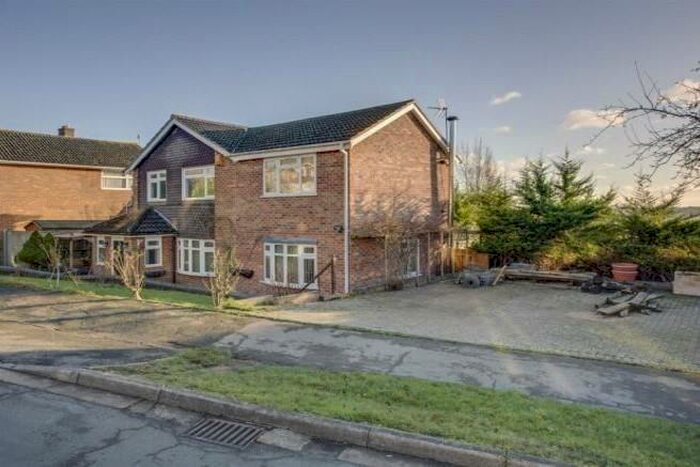 3 Bedroom Detached House To Rent In Downley, High Wycombe, HP13