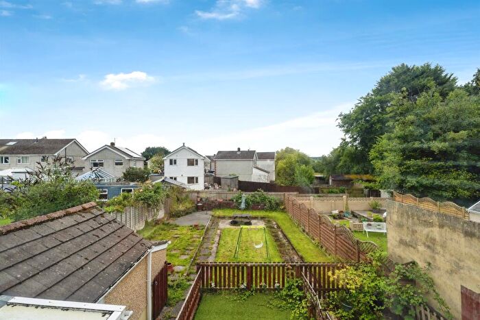 3 Bedroom Detached House For Sale In Coalbrook Road, Grovesend, Swansea, SA4