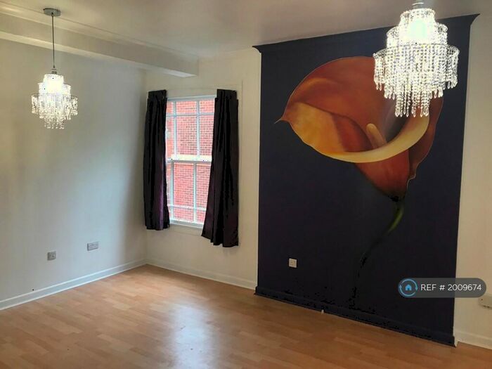 Studio To Rent In Gullane Court, Reading, RG1