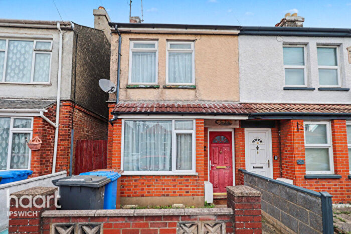 3 Bedroom End Of Terrace House For Sale In Bramford Road, Ipswich, IP1