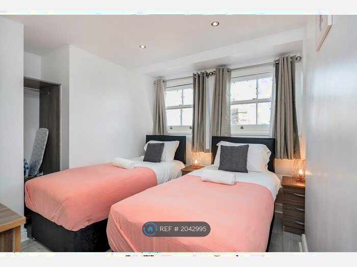 1 Bedroom Flat To Rent In Lewisham Way, London, SE14