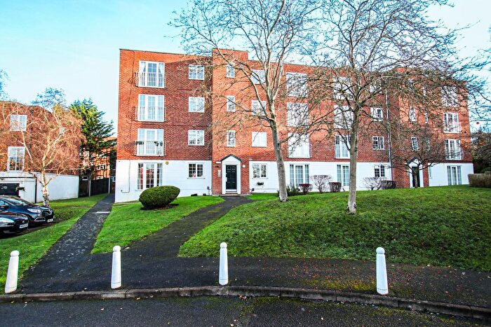 2 Bedroom Flat To Rent In Freshwood Way, Wallington, SM6
