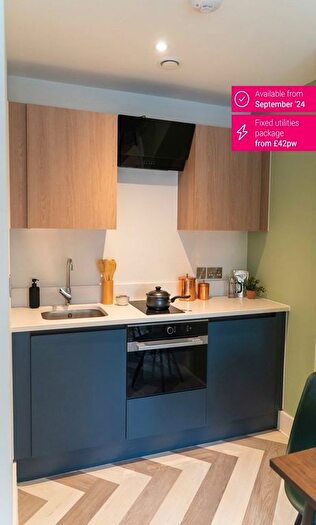 1 Bedroom Flat To Rent In Duke Street, Manchester, M3