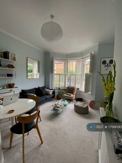 1 Bedroom Flat To Rent In Brockley, London, SE4