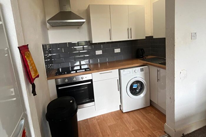 7 Bedroom Terraced House To Rent In Tyndalls Park Road, Top Floor Flat, Clifton, Bristol, BS8