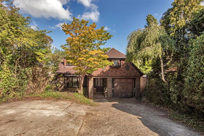 4 Bedroom Detached House For Sale In Hottsfield, Hartley, Kent, DA3