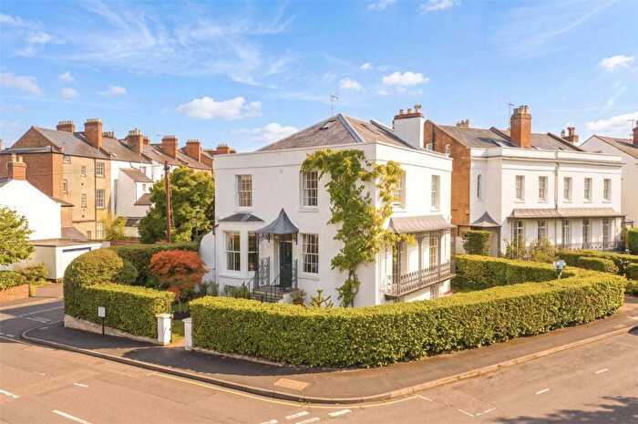 4 Bedroom Detached House For Sale In Lansdowne Circus, Leamington Spa, Warwickshire, CV32
