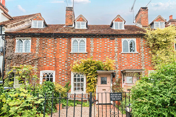 2 Bedroom Terraced House To Rent In Hill Cottages, High Street, Whitchurch-On-Thames, RG8