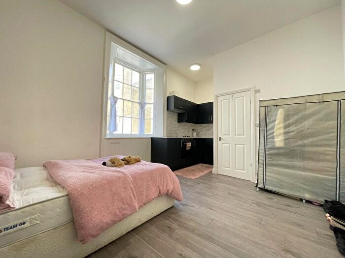 Apartment To Rent In Trafalgar Street, Brighton, BN1