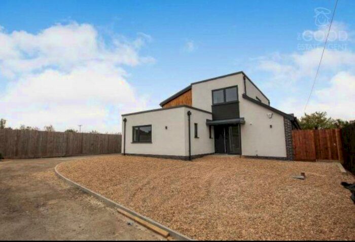 4 Bedroom Detached House For Sale In Broadpiece, Soham, CB7