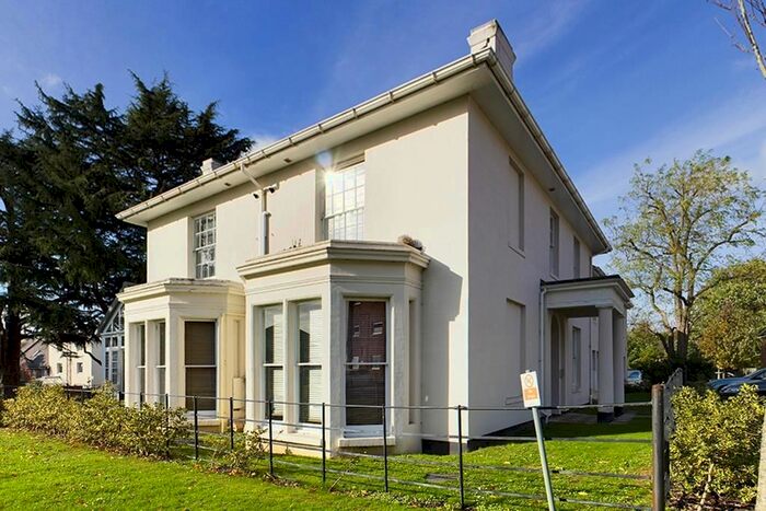 2 Bedroom Flat To Rent In Colby Street, Southampton, SO16