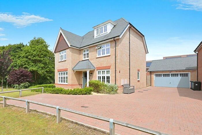 5 Bedroom Detached House For Sale In St. Edmunds Way, Hauxton, Cambridge, Cambridgeshire, CB22