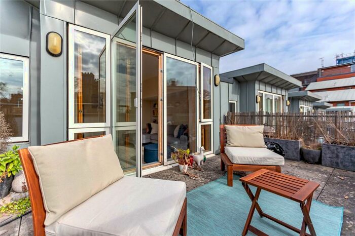 4 Bedroom Terraced House To Rent In Lower Clifton Hill, Clifton, Bristol, BS8