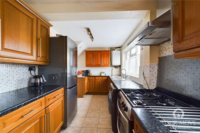3 Bedroom Terraced House For Sale In Aynho Crescent, Kingsthorpe, Northampton, NN2