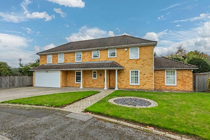 5 Bedroom Detached House To Rent In Stapleford Court, Sevenoaks, TN13