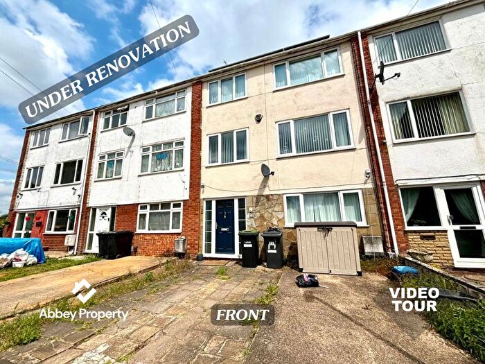 1 Bedroom Flat To Rent In Carol Close, Luton, LU3