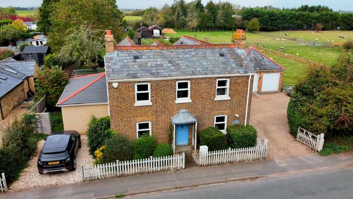 5 Bedroom Detached House For Sale In Fifield Road, Bray, Maidenhead, SL6