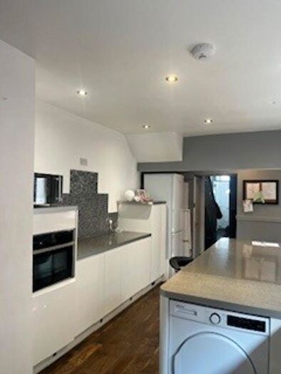 4 Bedroom Terraced House To Rent In Hawthorne Ave, Uplands, Swansea, SA2