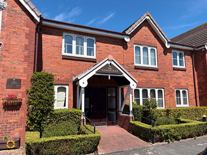1 Bedroom Apartment For Sale In Henry Street, Lytham St. Annes, FY8