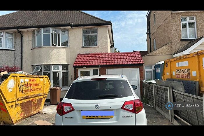 3 Bedroom Semi-Detached House To Rent In London, London, DA16