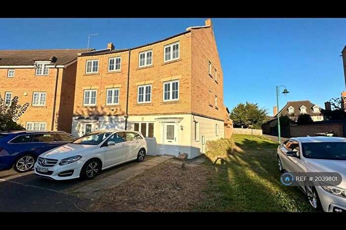 4 Bedroom Semi-Detached House To Rent In Higney Road, Hampton Vale, Peterborough, PE7