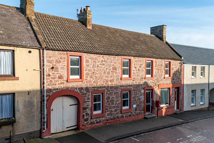 4 Bedroom Terraced House For Sale In Southbank, High Street, Ayton, TD14