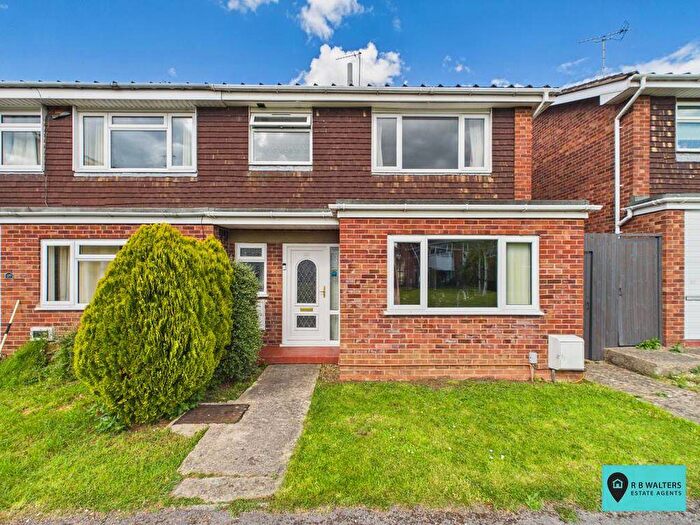 3 Bedroom Semi Detached House For Sale In Golden Vale, Churchdown, GL3