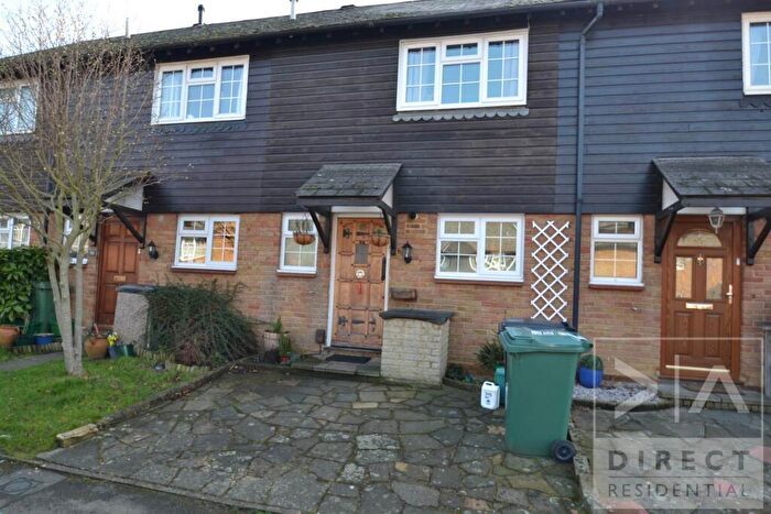 3 Bedroom Terraced House To Rent In Middle Lane, Epsom, KT17