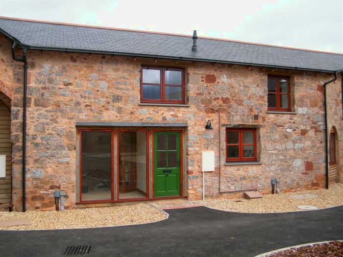 1 Bedroom Barn Conversion To Rent In Dawlish, EX7