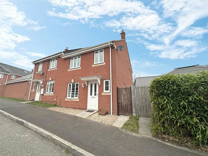 3 Bedroom Terraced House To Rent In Middlemoor, Exeter, EX2